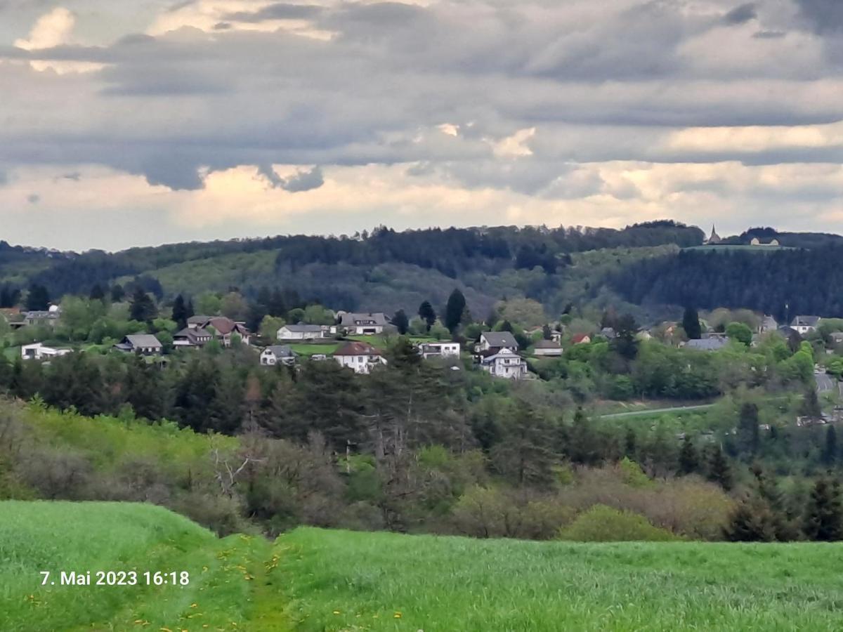 Haus - Pantenburg Manderscheid Kültér fotó